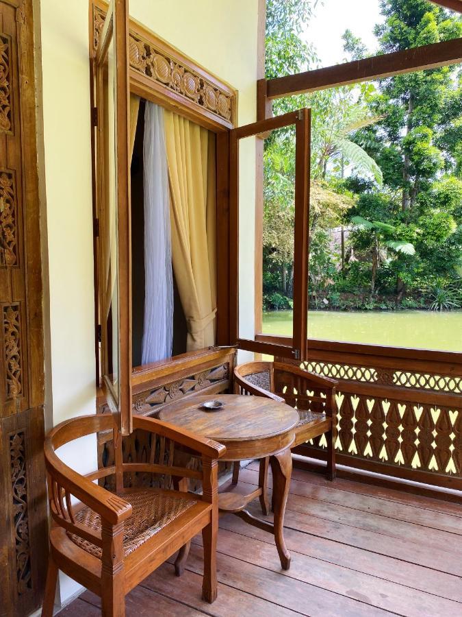 Sapulidi Cafe, Gallery & Resort Лембанг Экстерьер фото