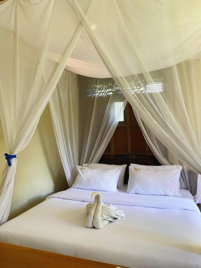 Sapulidi Cafe, Gallery & Resort Лембанг Экстерьер фото
