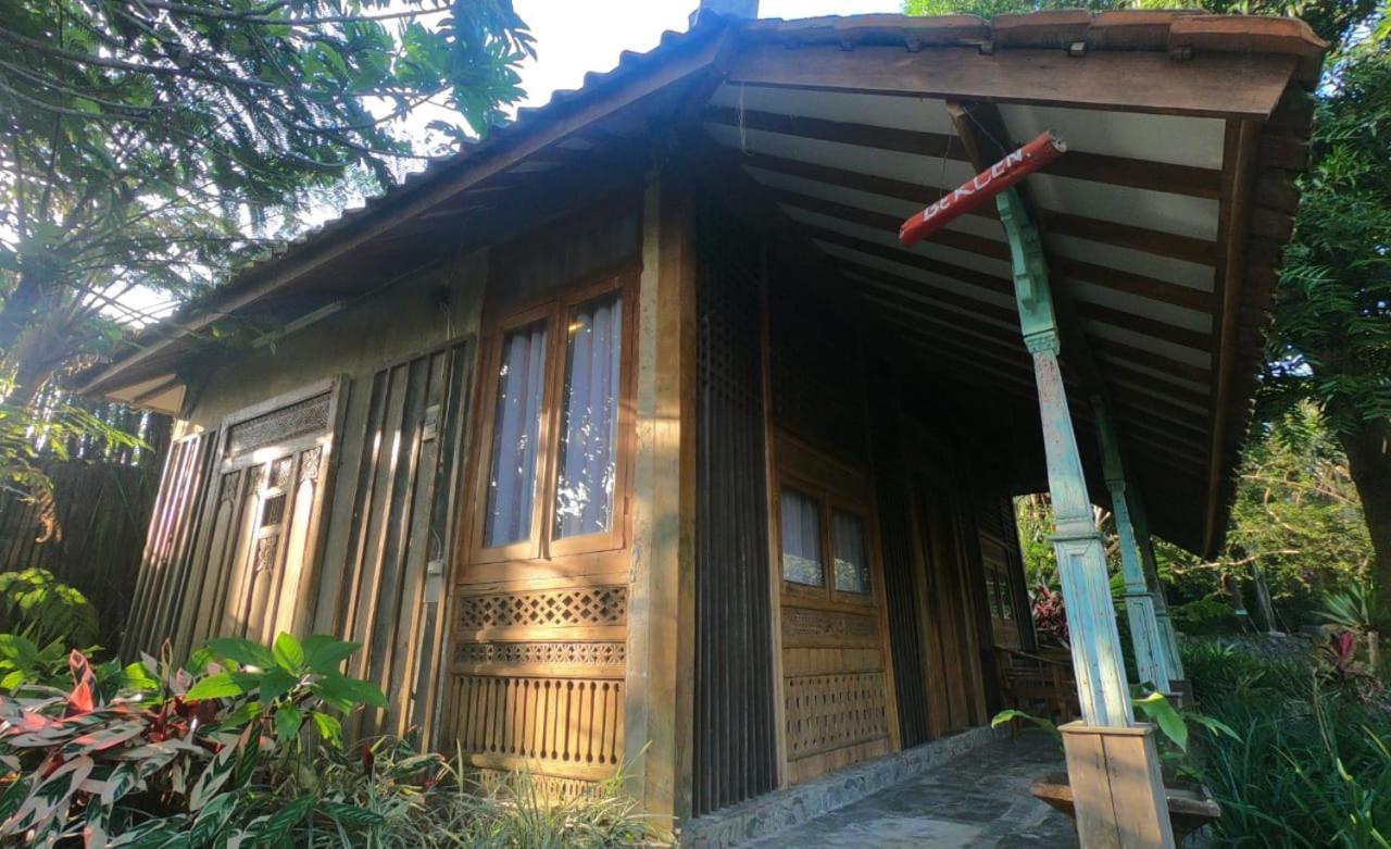 Sapulidi Cafe, Gallery & Resort Лембанг Экстерьер фото